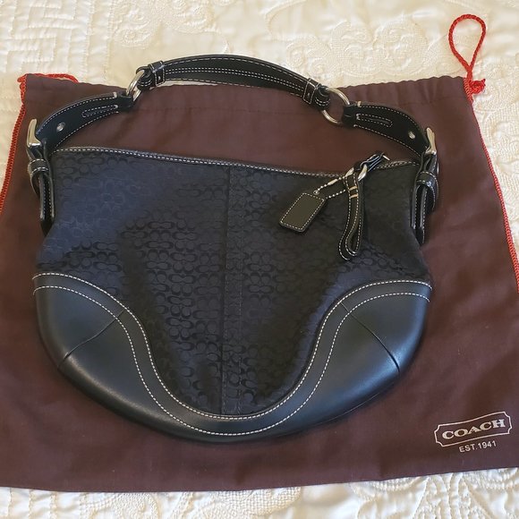Signature Coach Hobo Bag Leather Black & Silver - Picture 2 of 10
